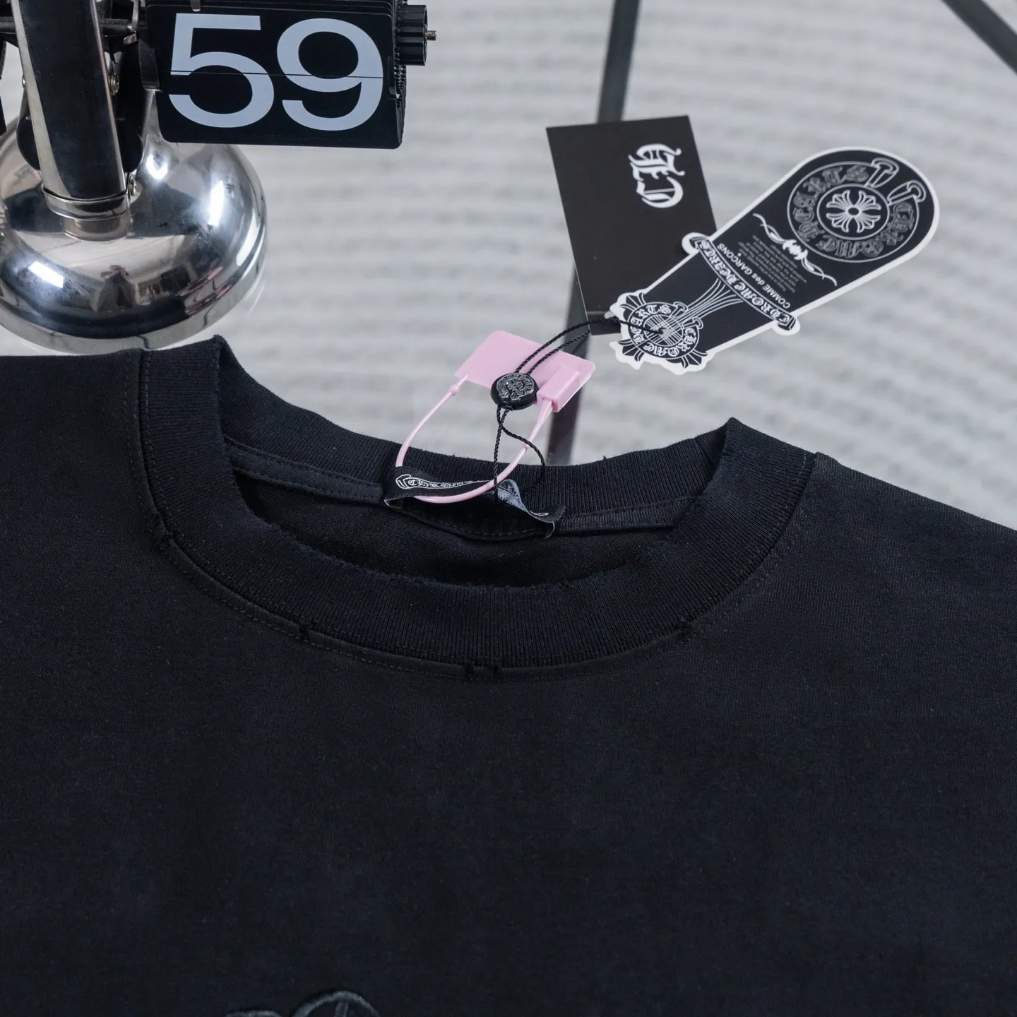 110 Chrome Hearts T Quality T ， 、 ， 。 ，Classic ， 、 ， 。Classic Versatile， ， ， 。 ， 、 ， Retro ， Premium ， 。 Size：S—XL ：Black White